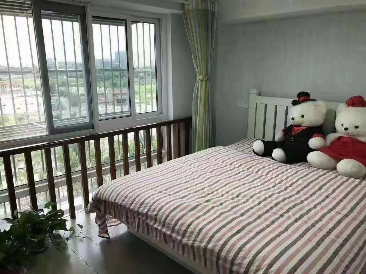 宏景大厦 2室2厅2卫 56.00m&sup2;
