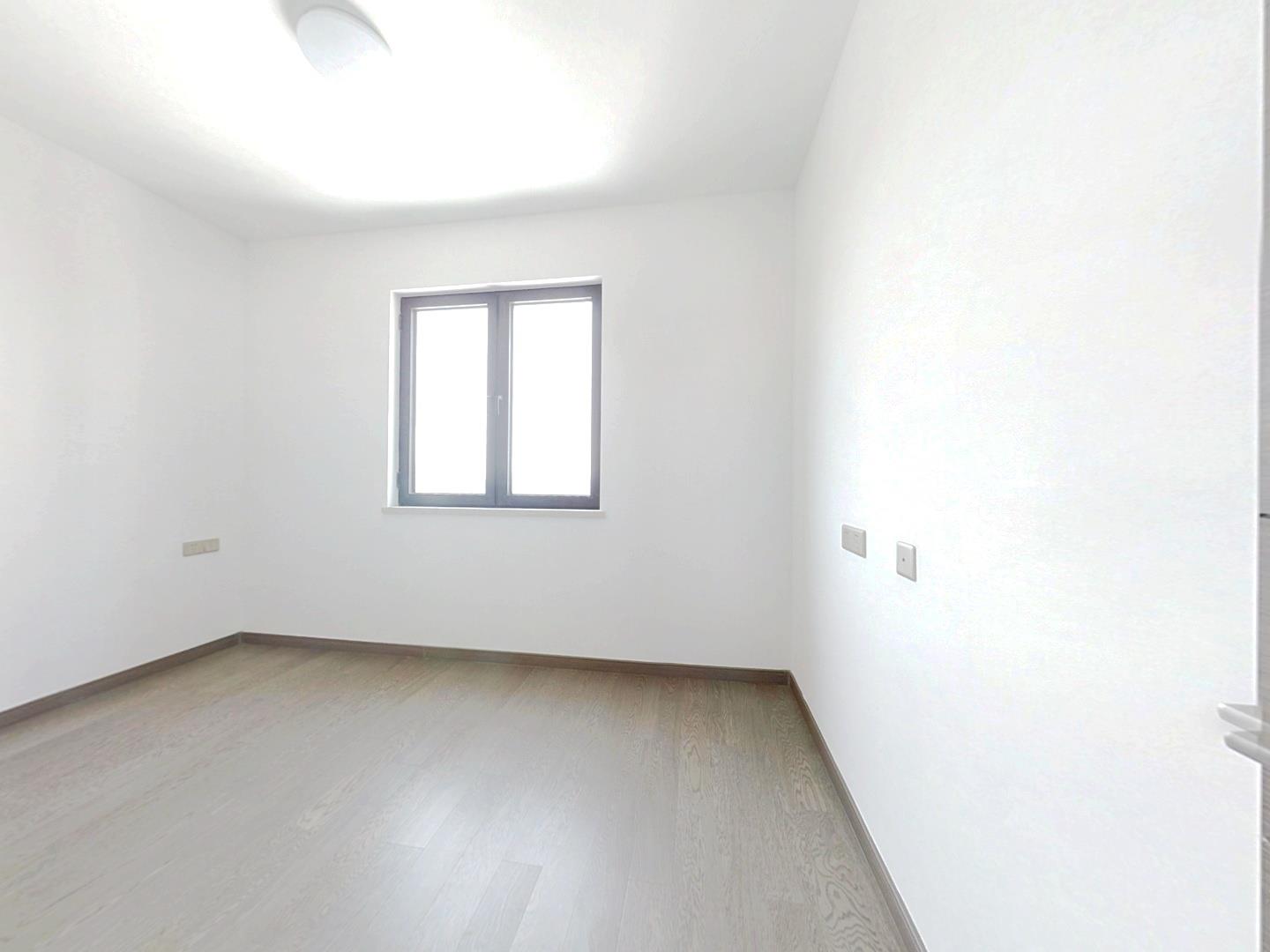 中海上东区 3室2厅2卫 125m&sup2;