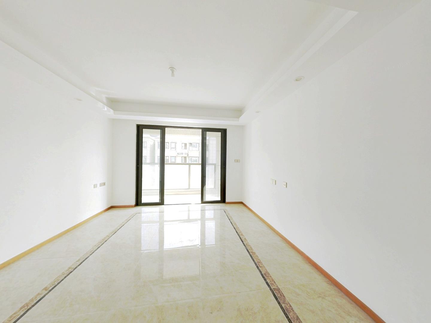中南熙悦(南通经济技术开发区) 5室2厅2卫 125m²