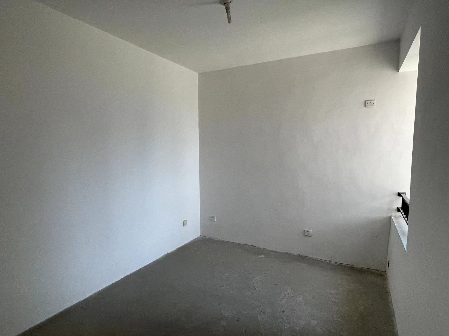 华强城 2室2厅1卫 86m&sup2;