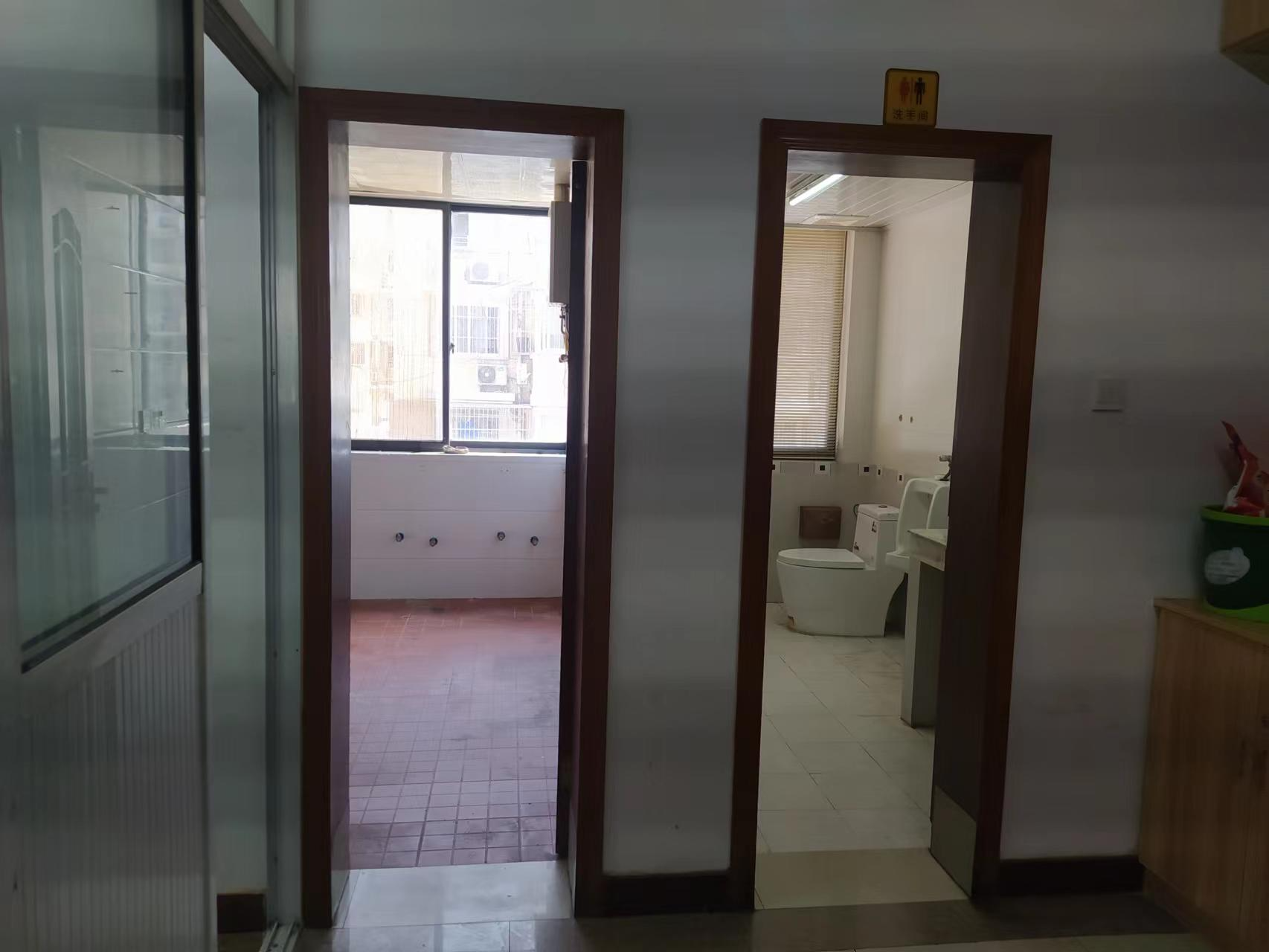 永兴佳园 3室1厅1卫 190m&sup2;