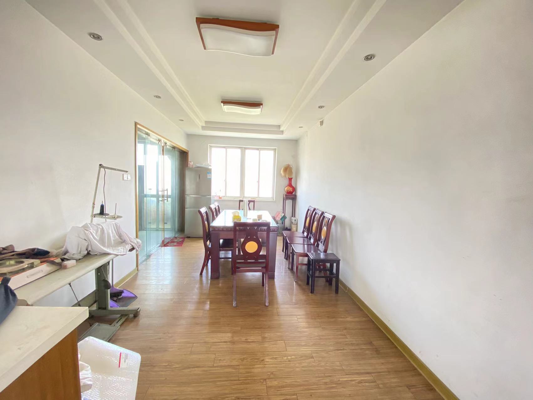 晏园南岸 3室2厅2卫 163.5m&sup2;