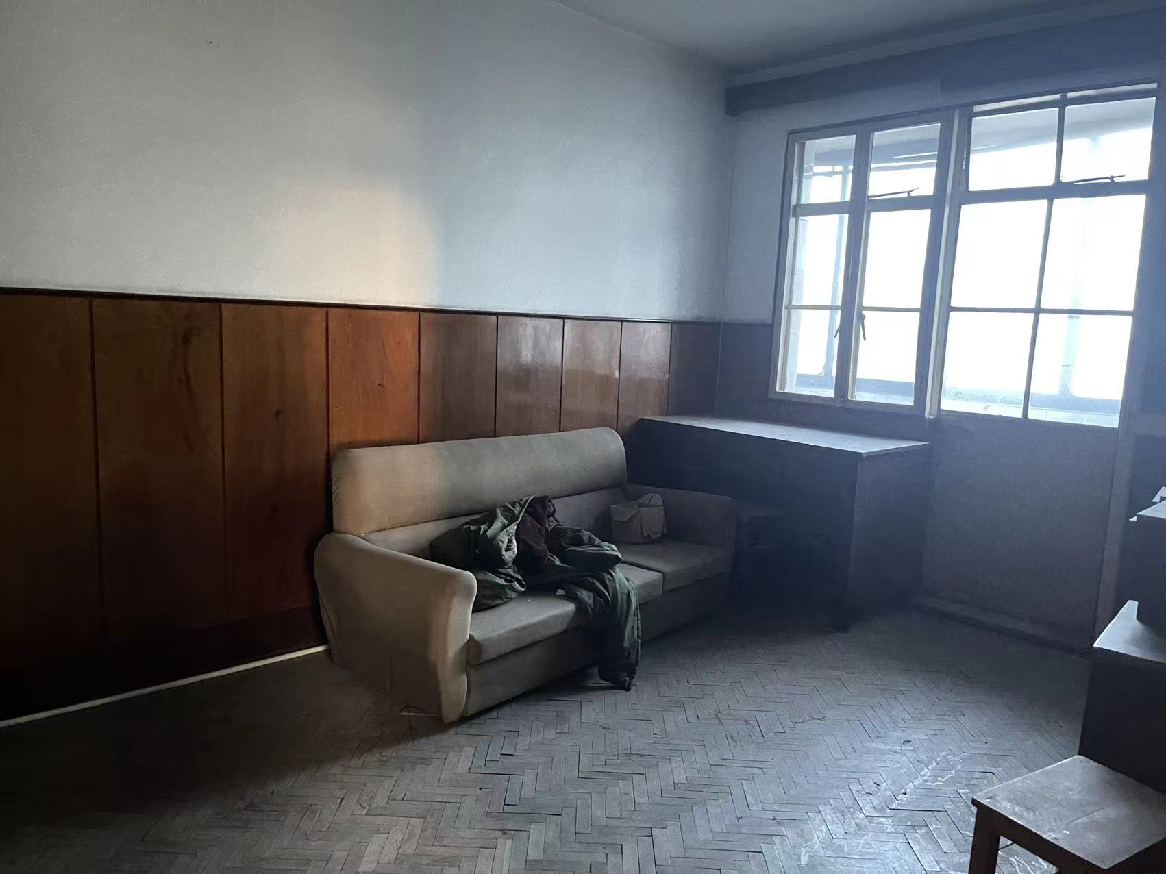 虹桥南村 3室1厅1卫 96m&sup2;