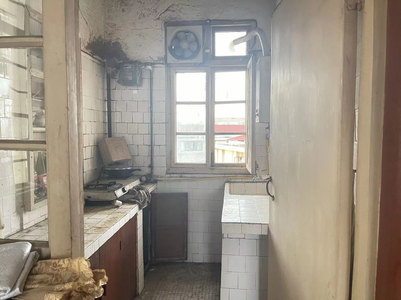 虹桥南村 3室1厅1卫 96m&sup2;