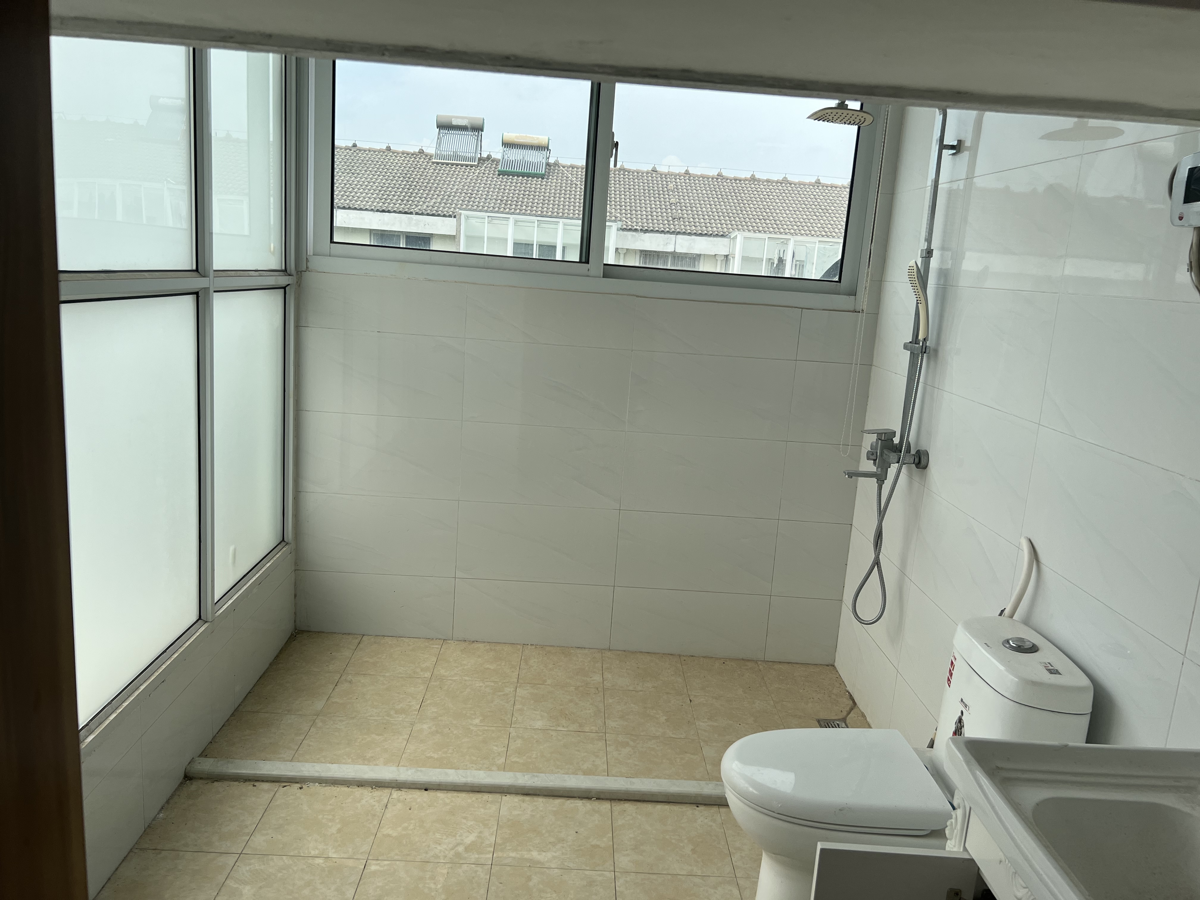永兴佳园二期 9室2厅2卫 143.00m²