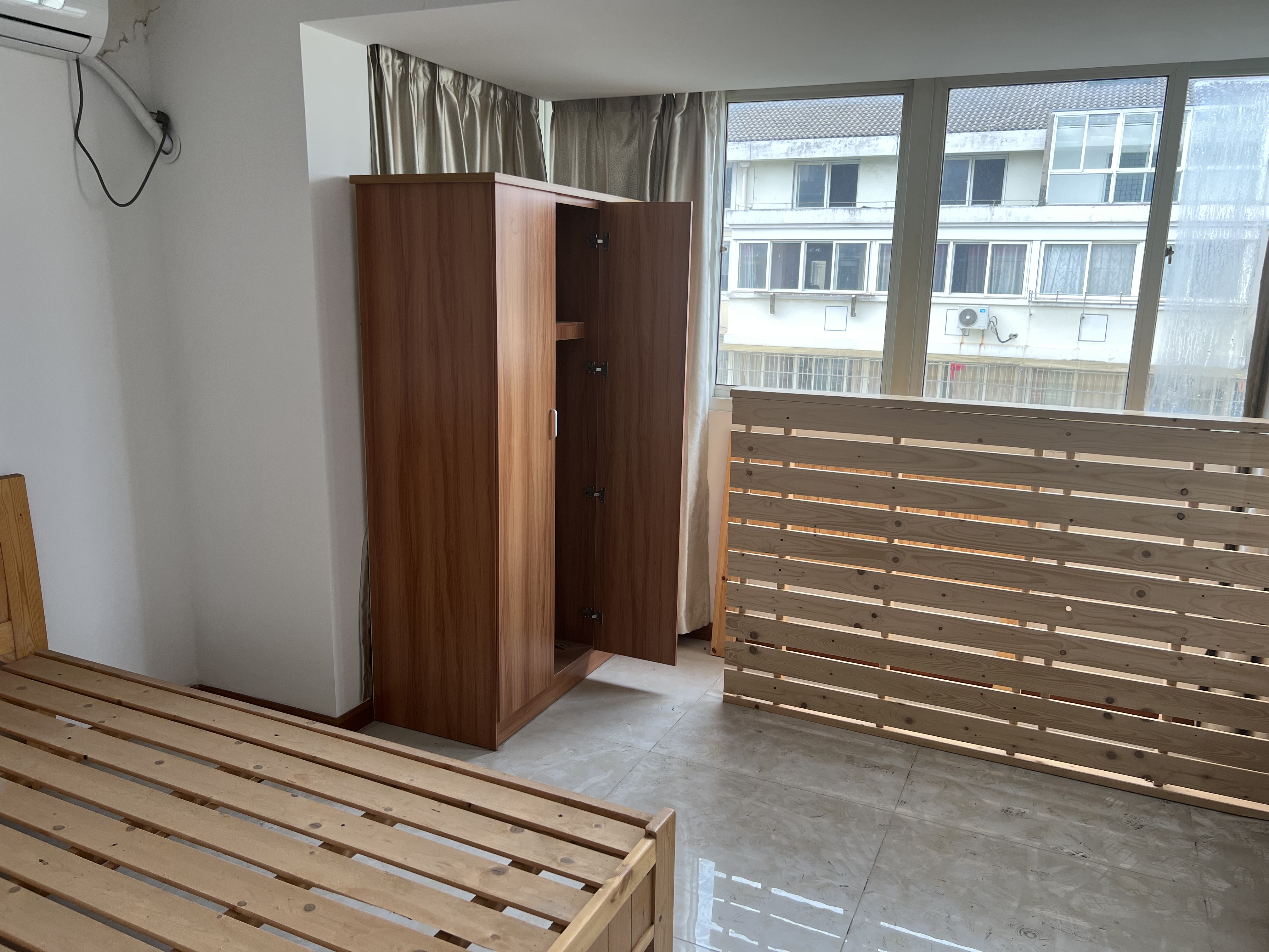 永兴佳园二期 9室2厅2卫 143.00m²