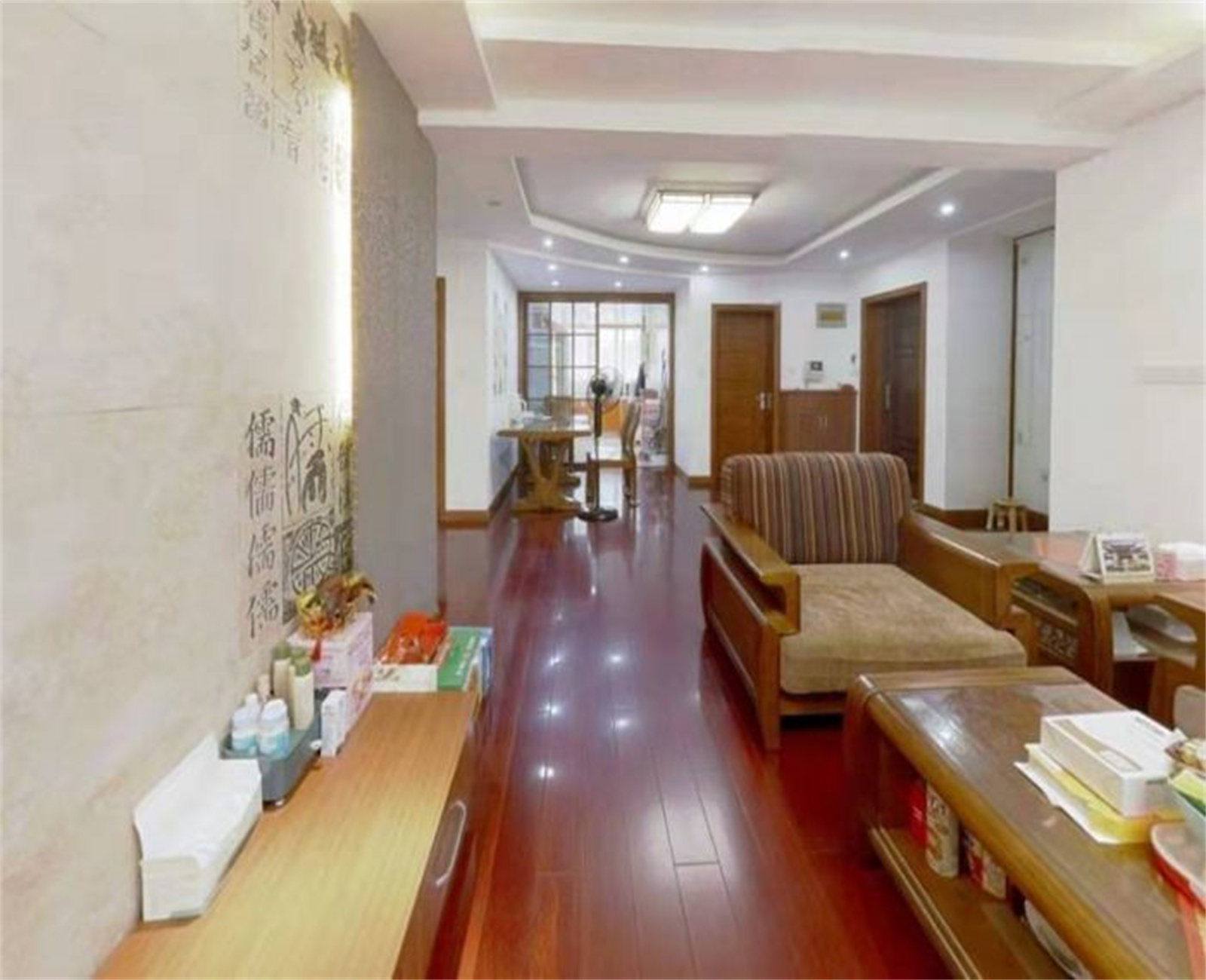 德民花苑 3室2厅2卫 128.34m²