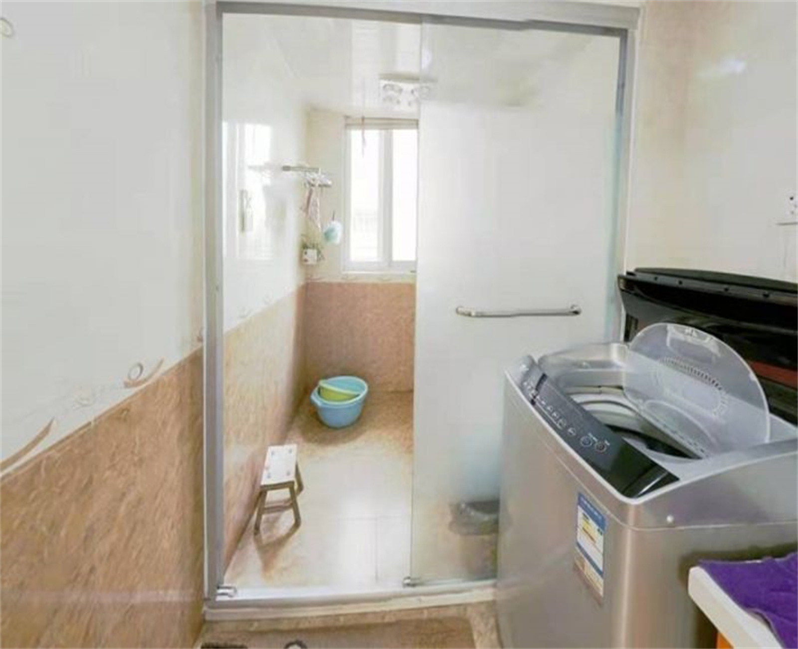 德民花苑 3室2厅2卫 128.34m²