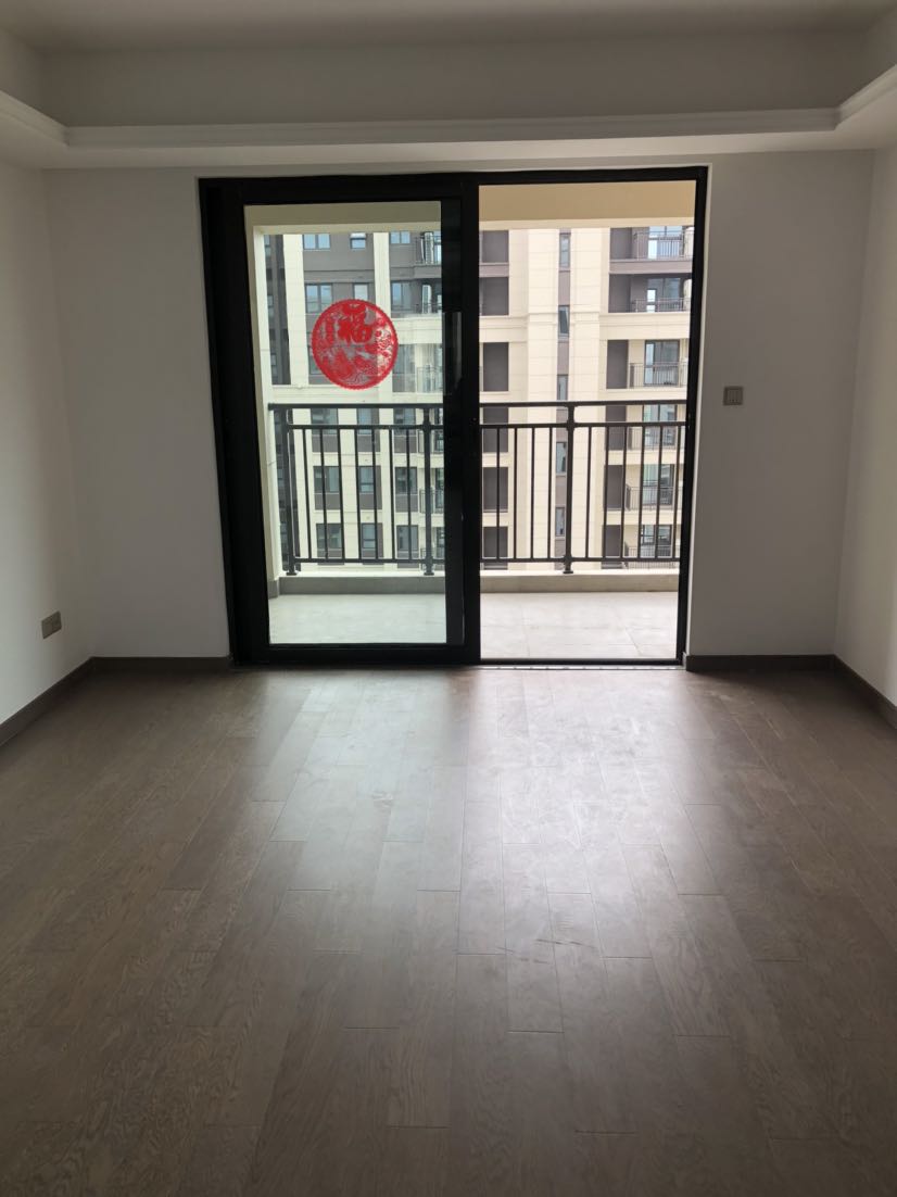 中海上东区 3室2厅2卫 123m&sup2;