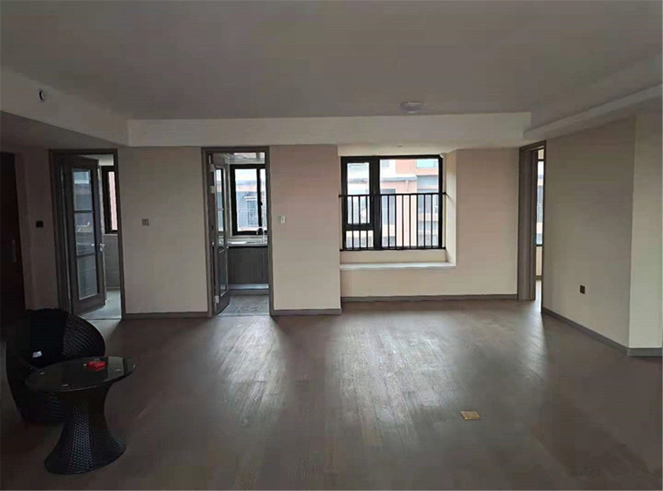 万科白鹭湾 3室2厅2卫 143m²