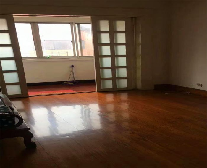 北濠桥东村 4室1厅2卫 98.00m&sup2;