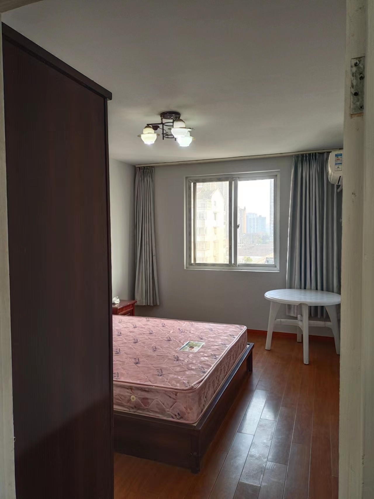 世纪新城 2室1厅1卫 95.00m&sup2;
