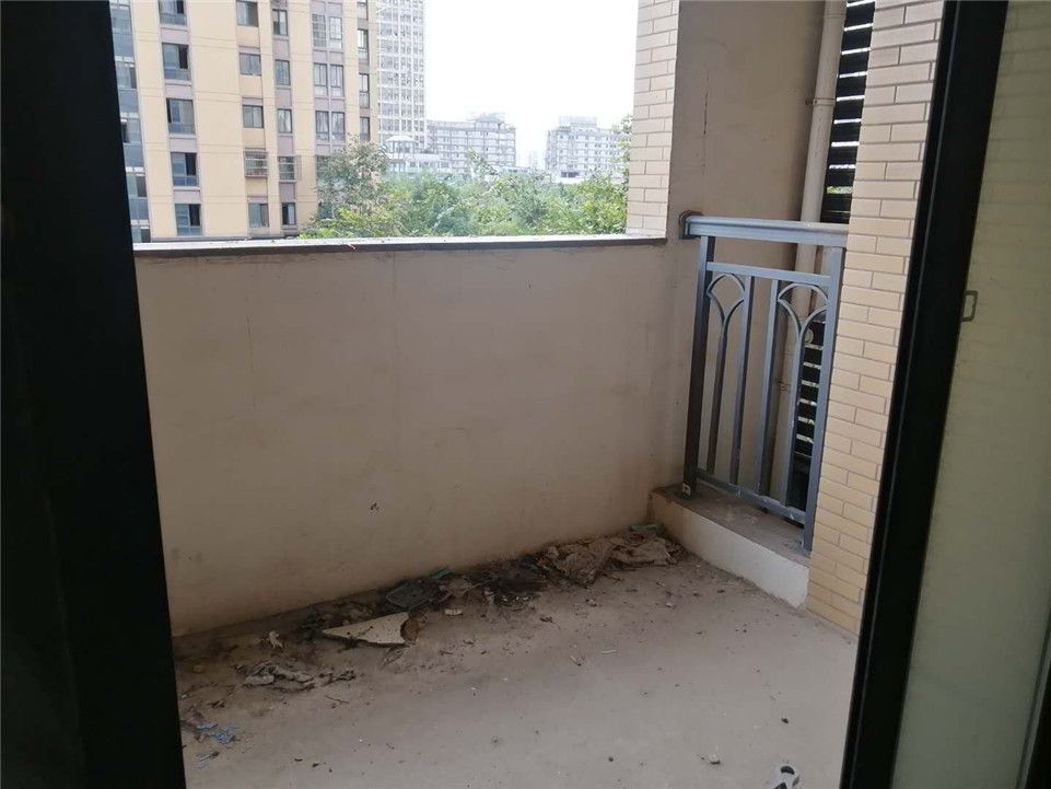 友谊嘉御龙庭 4室2厅2卫 220m&sup2;