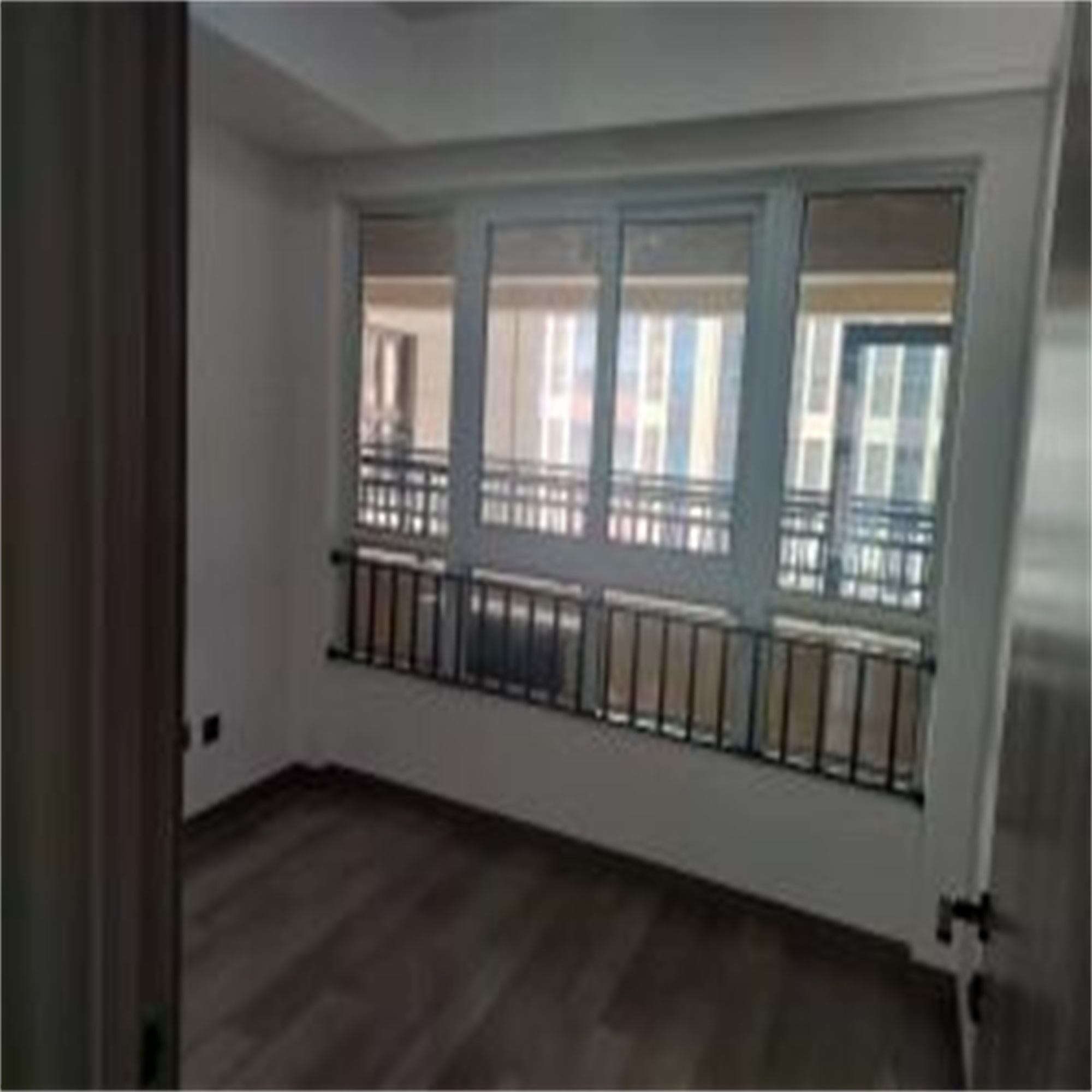 世茂云锦 3室1厅1卫 94m&sup2;