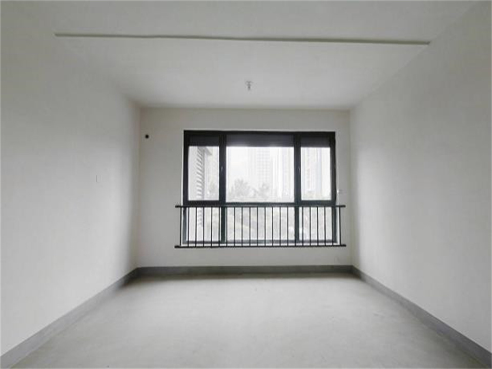 翠园 3室2厅2卫 133.48m²