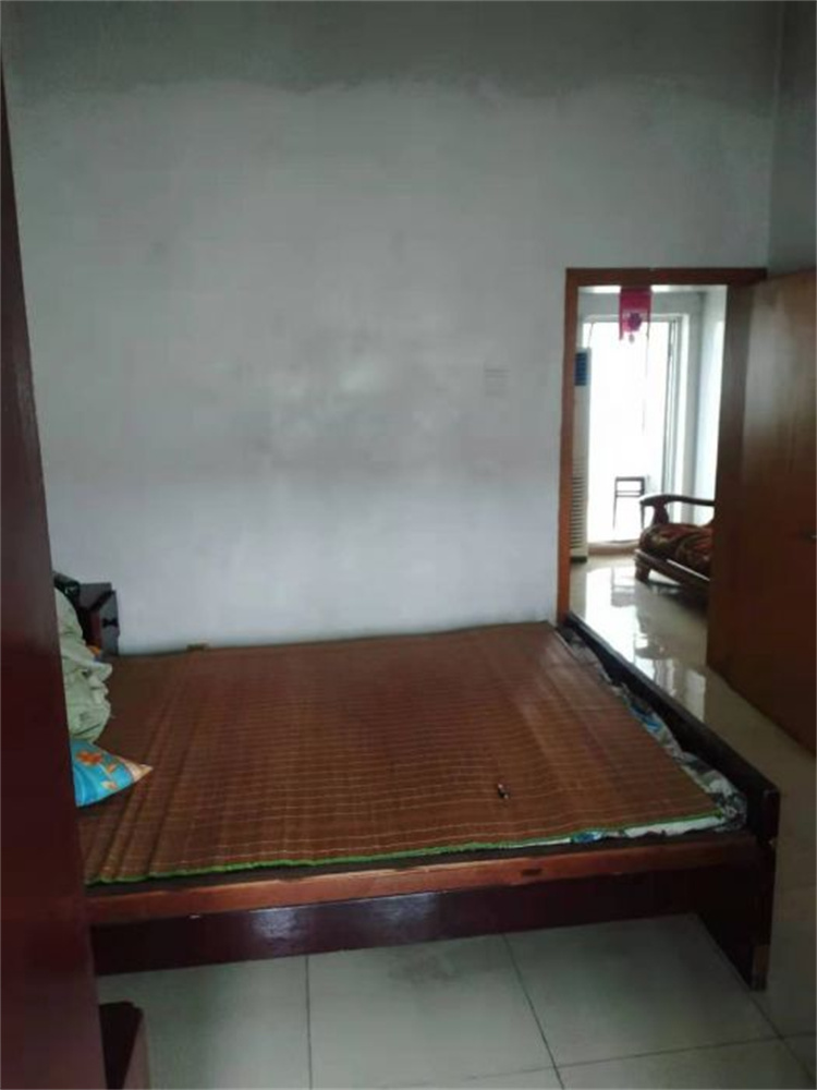 方大花苑 2室1厅1卫 60.7m&sup2;