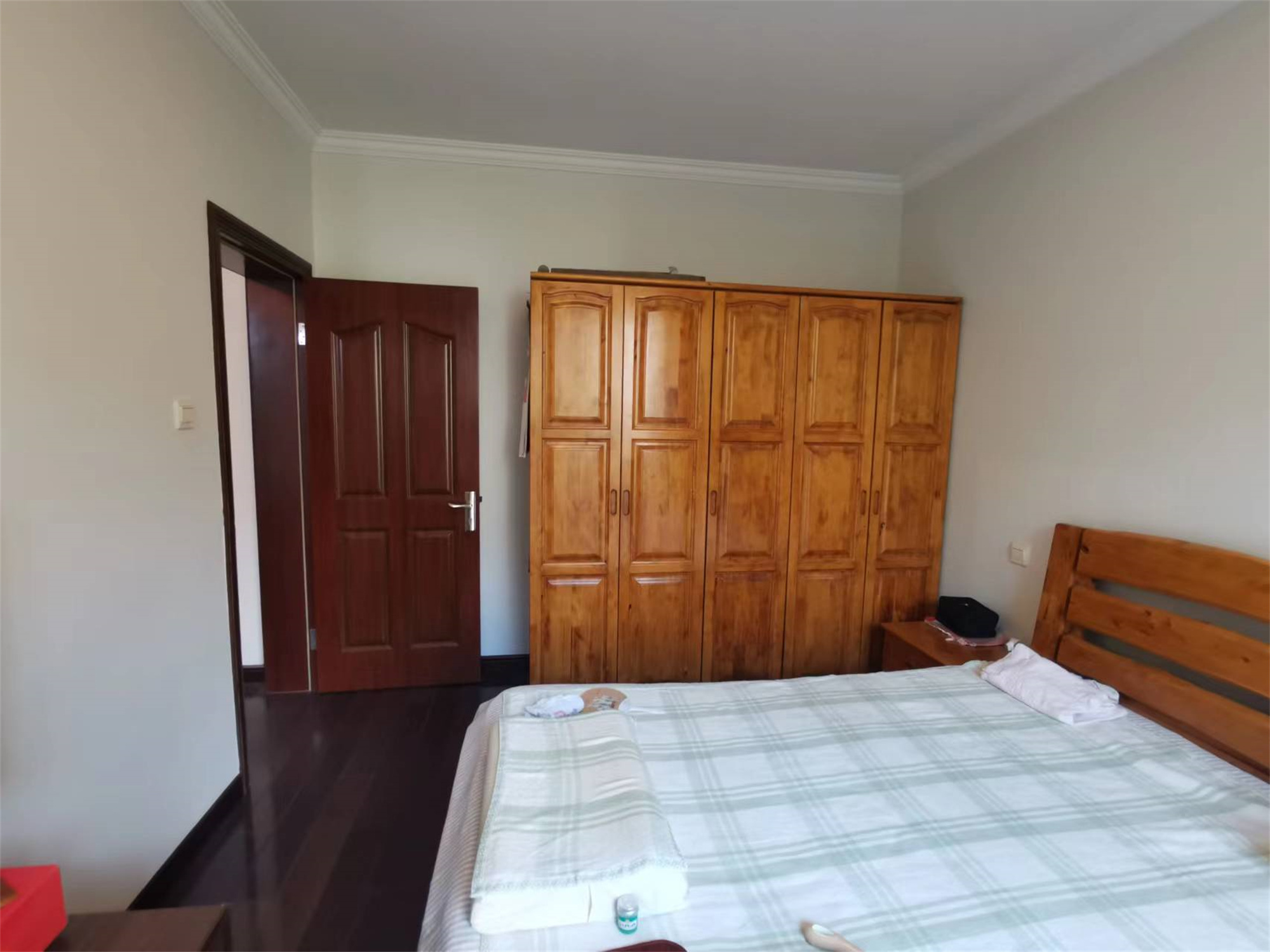 天安花园 3室2厅2卫 152.61m&sup2;