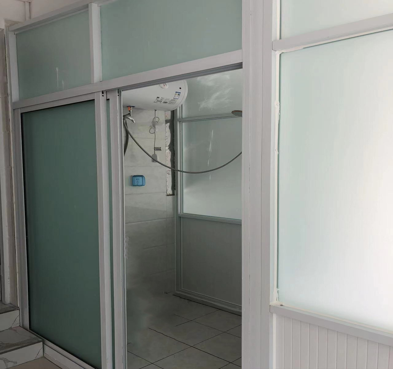 民主新村 2室1厅1卫 65m&sup2;