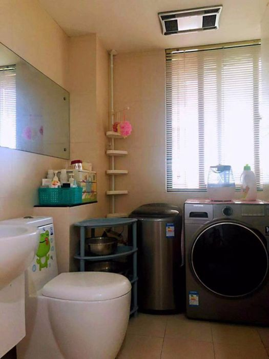 凤凰莱茵苑 4室2厅2卫 162m&sup2;