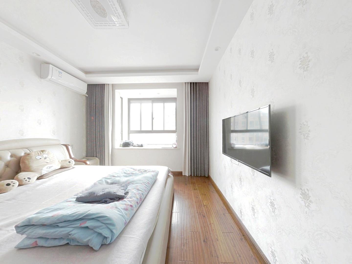 仁和景苑 4室2厅1卫 139.85m&sup2;