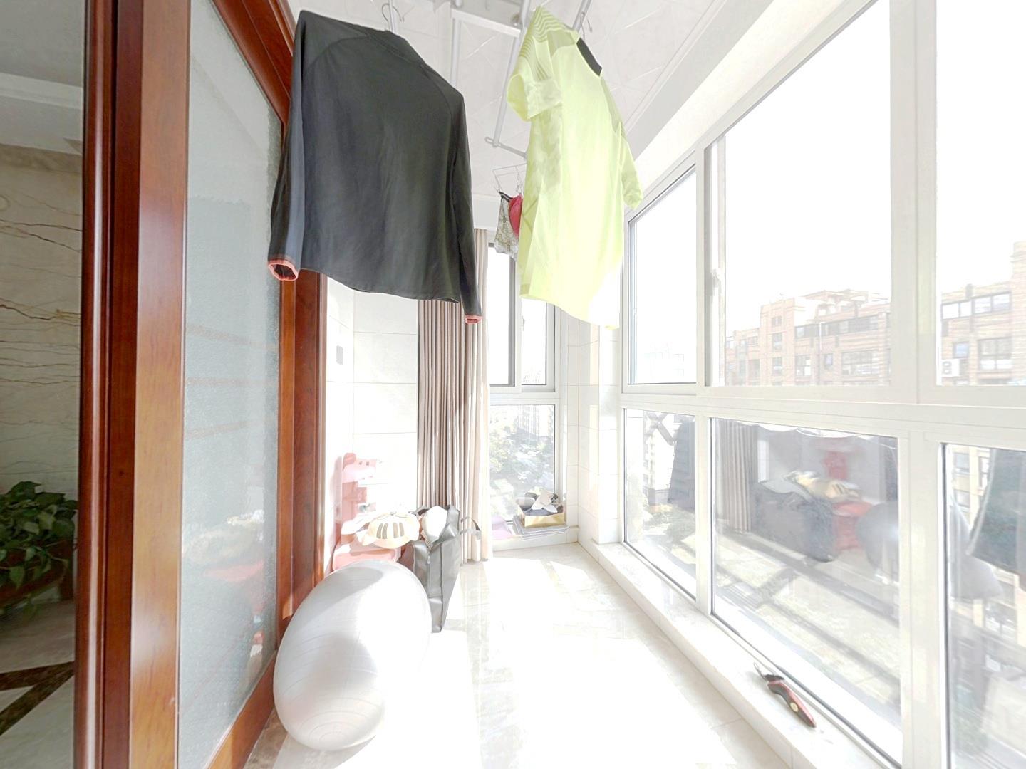 仁和景苑 4室2厅1卫 139.85m&sup2;