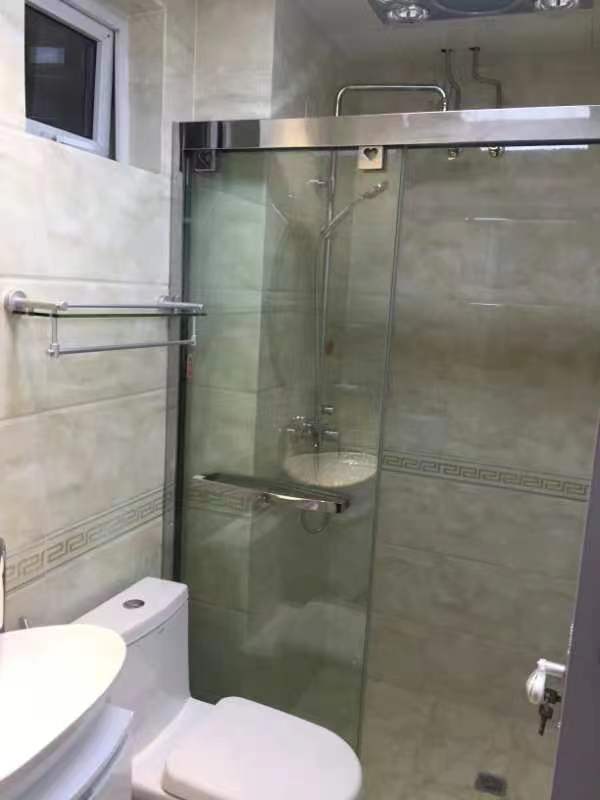 涌鑫八达通广场 1室1厅1卫 35m&sup2;