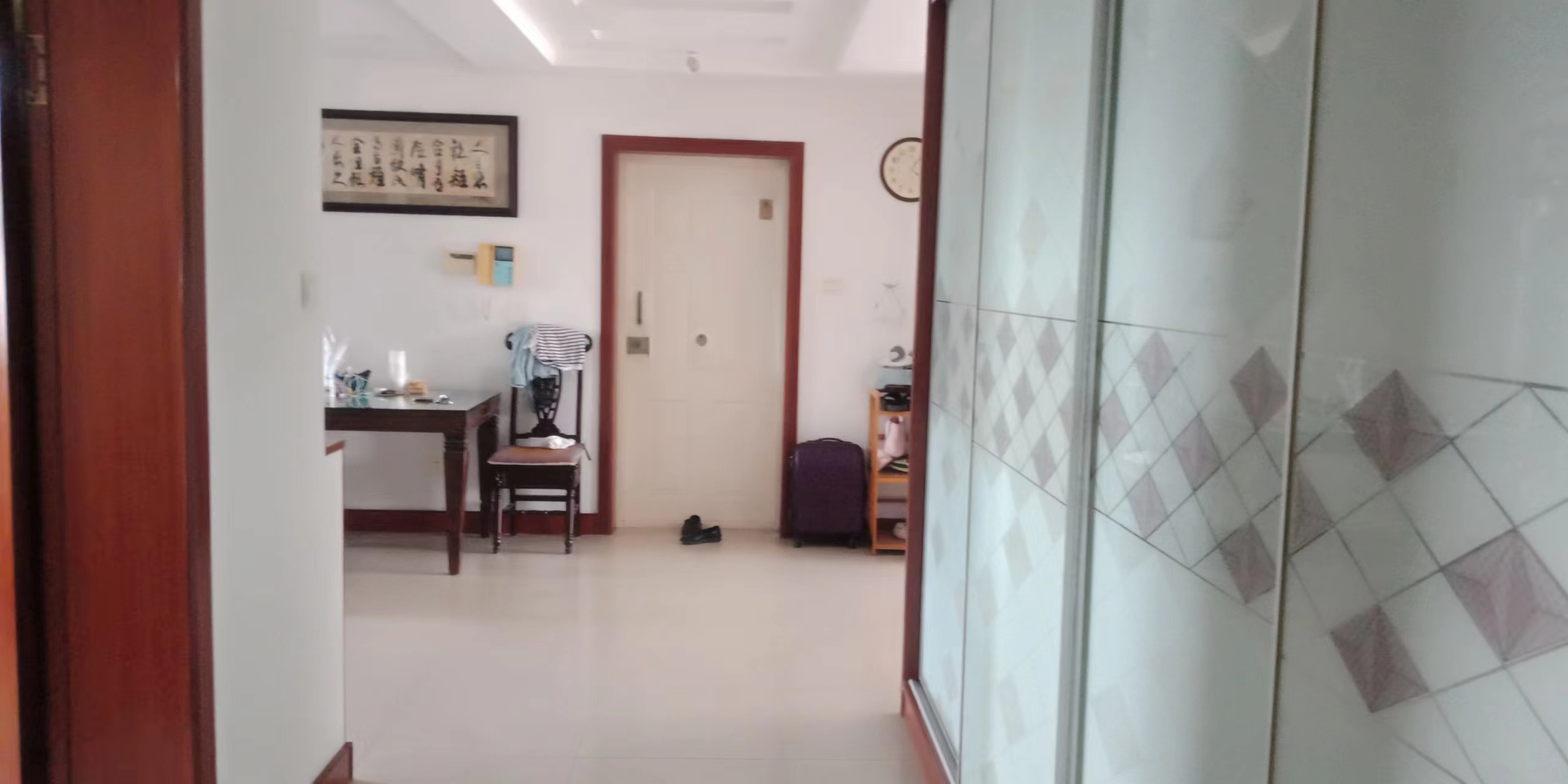 东昇花园 3室2厅1卫 137m&sup2;