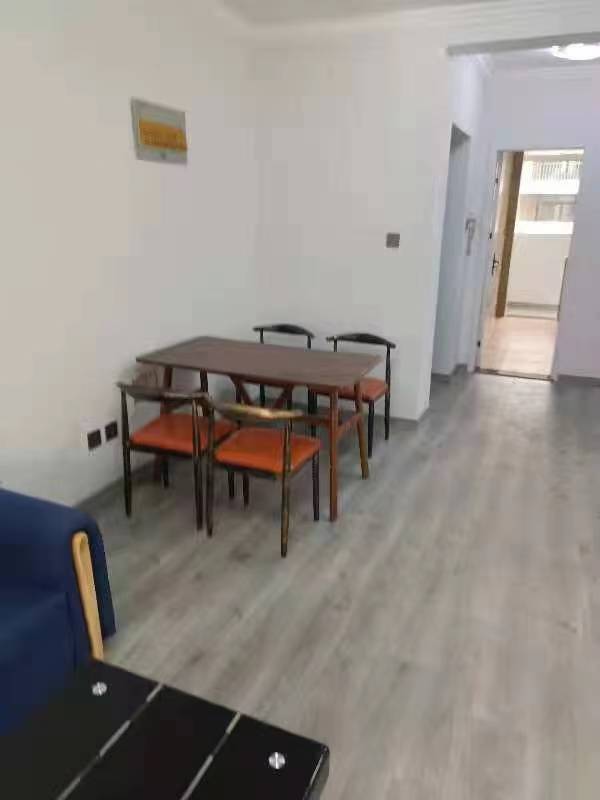 源兴花苑南区 2室1厅1卫 90.00m&sup2;