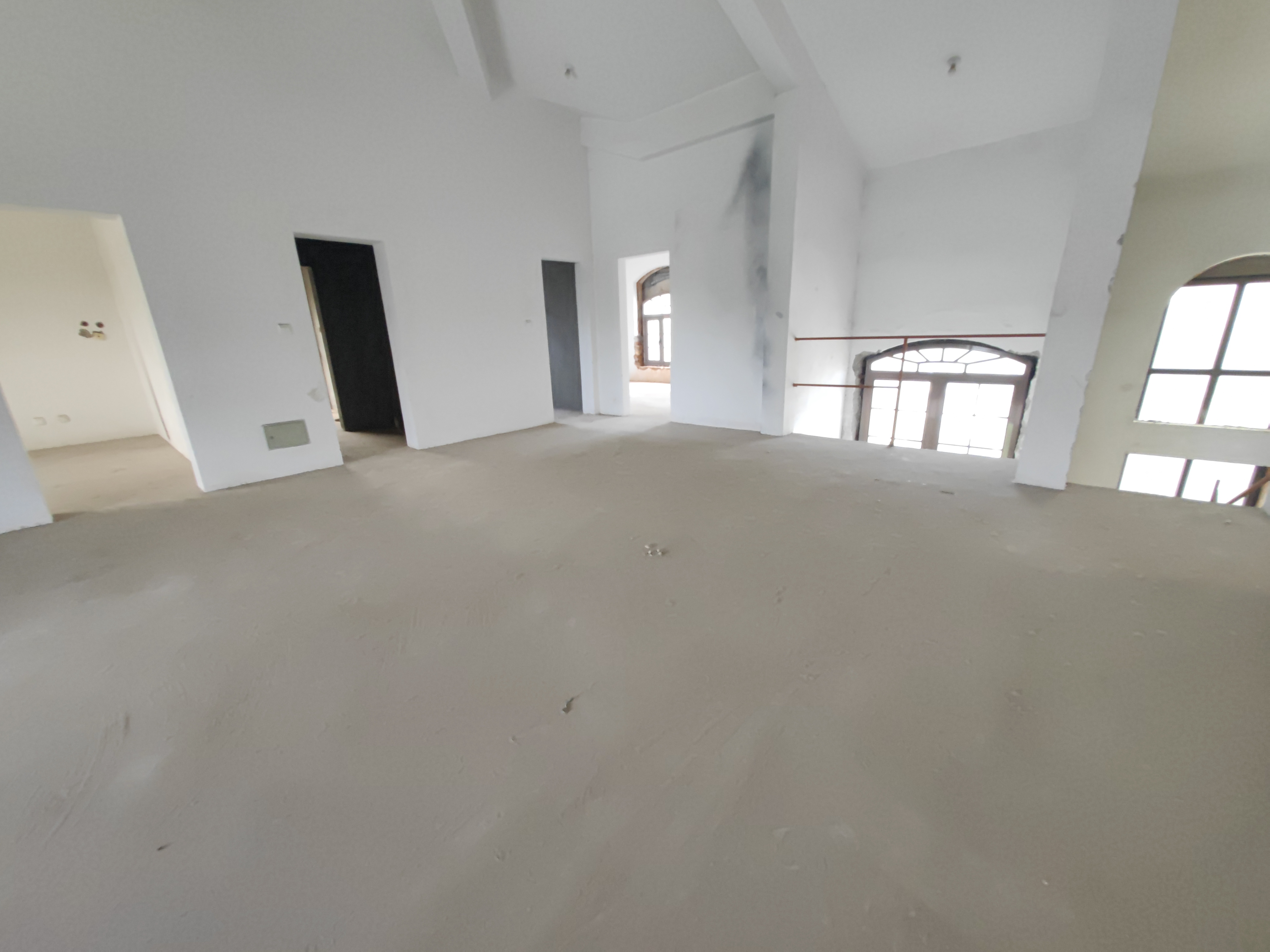 东郊庄园 4室4厅4卫 498m&sup2;