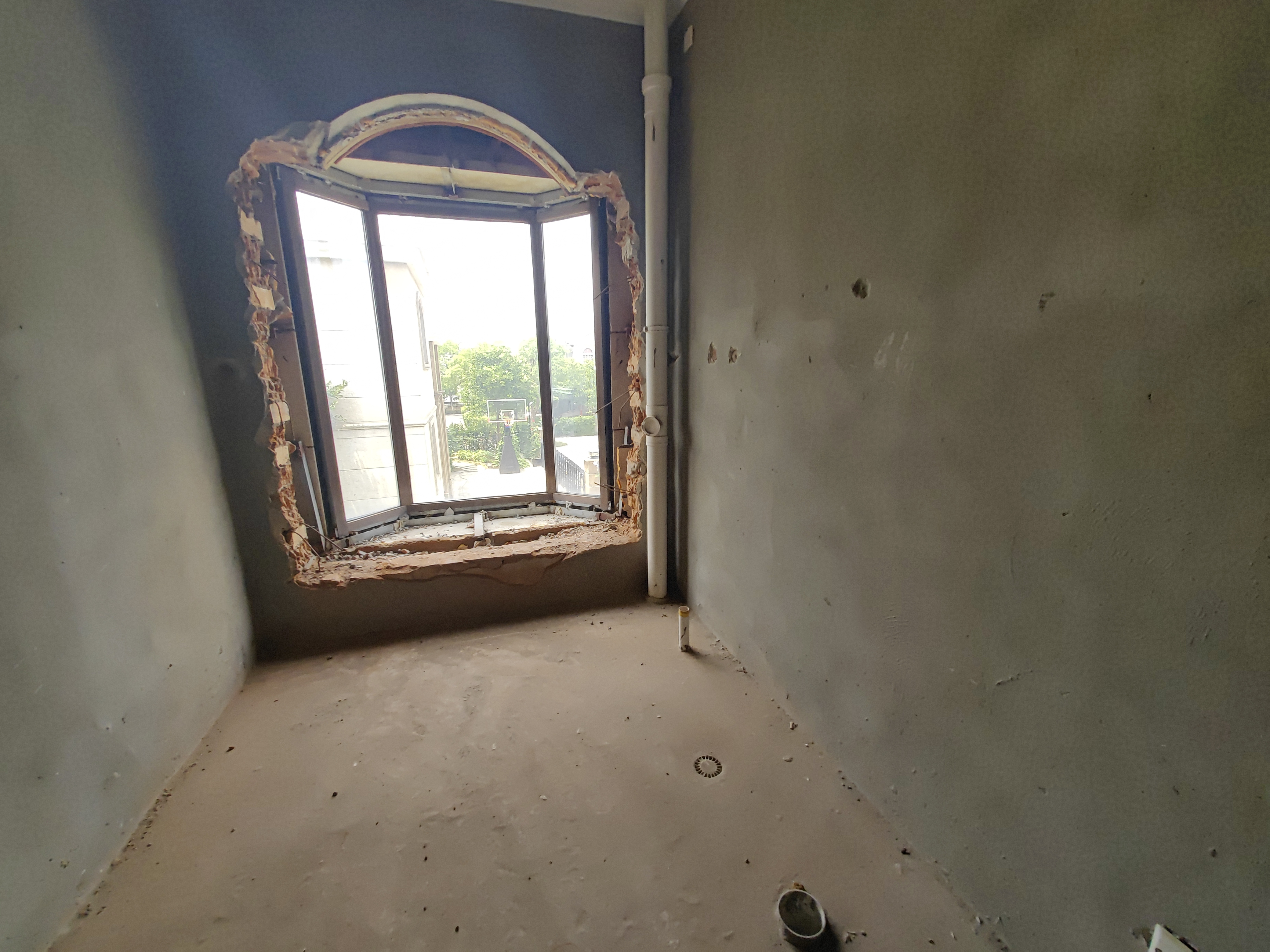 东郊庄园 4室4厅4卫 498m&sup2;