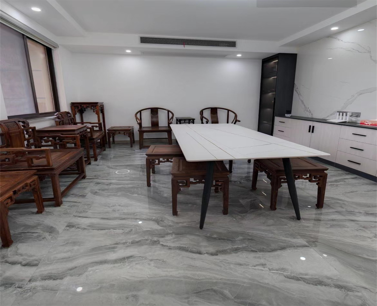 中桥名邸 2室1厅1卫 114.00m&sup2;