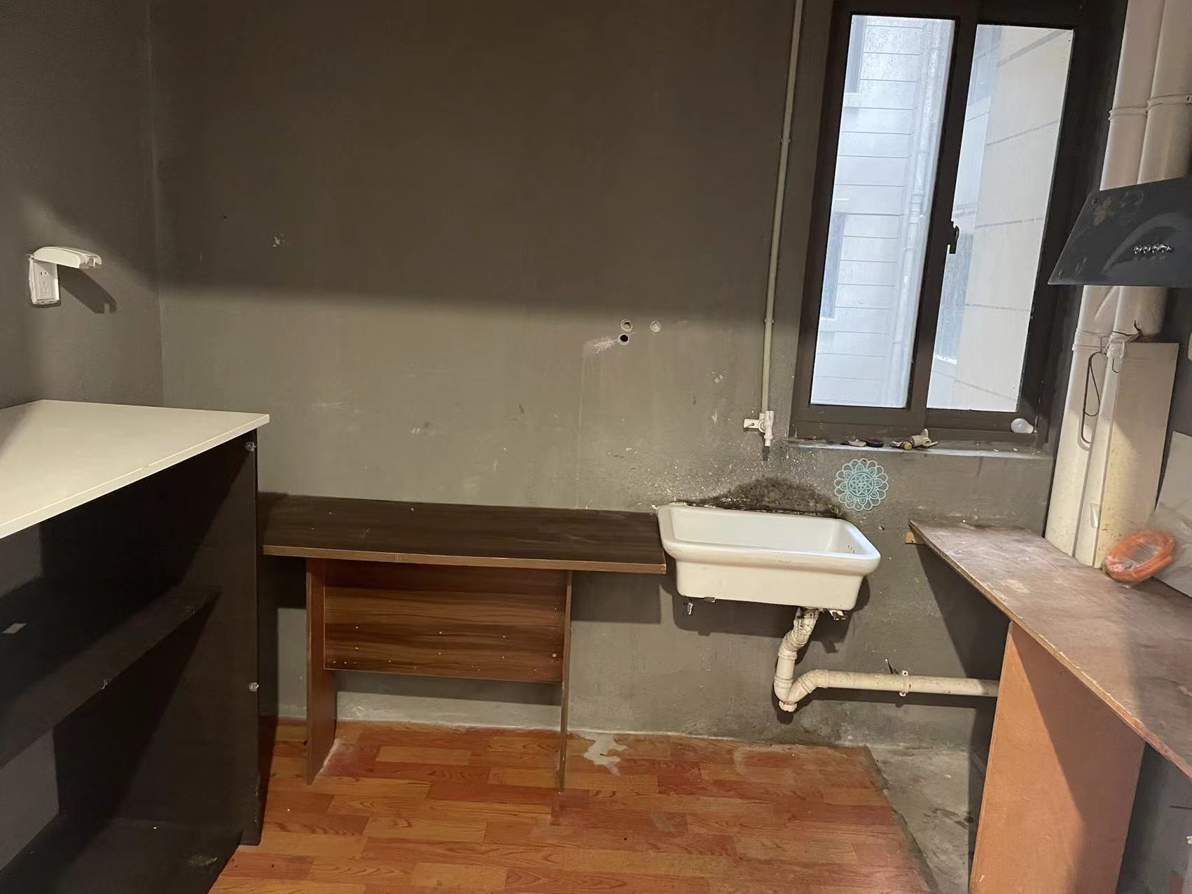 万濠星城 3室2厅1卫 99m&sup2;