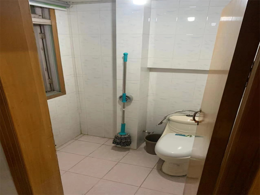 濠东路63号 2室1厅1卫 75m&sup2;