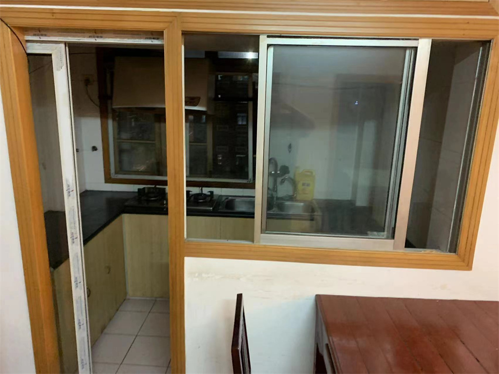 濠东路63号 2室1厅1卫 75m&sup2;