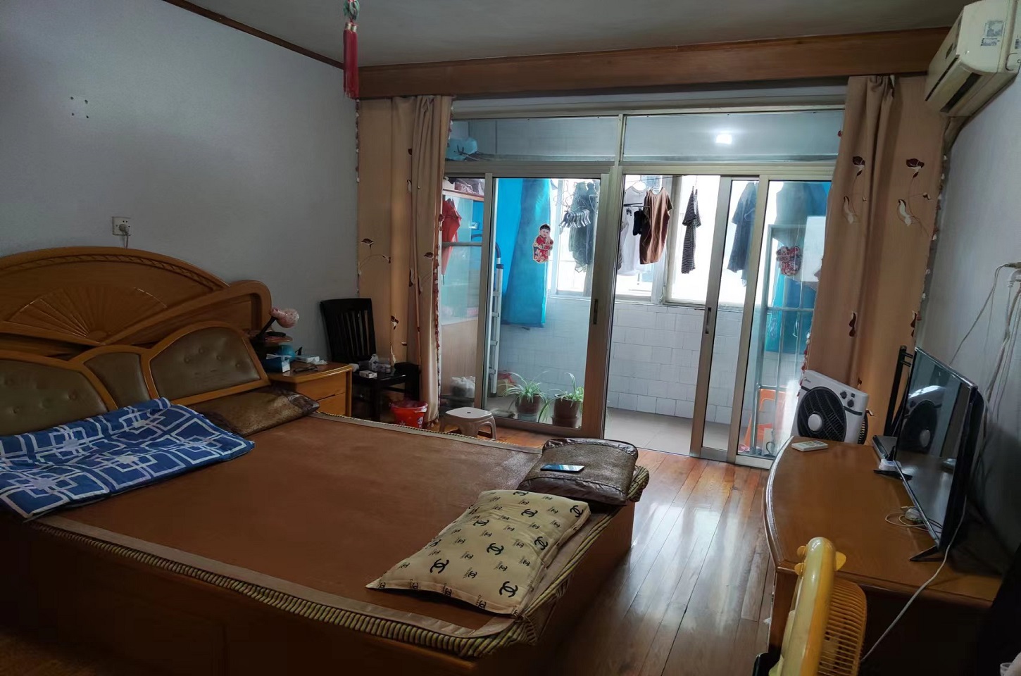 城港新村 3室2厅1卫 80.00m&sup2;
