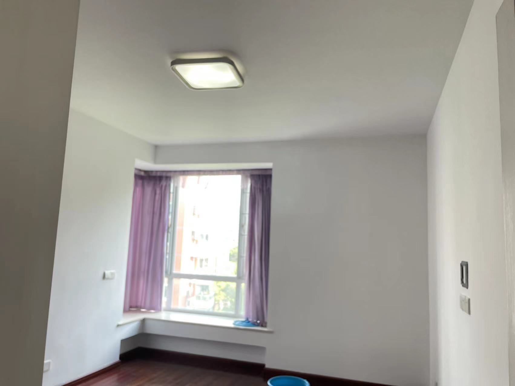 天安花园 4室2厅2卫 158m&sup2;
