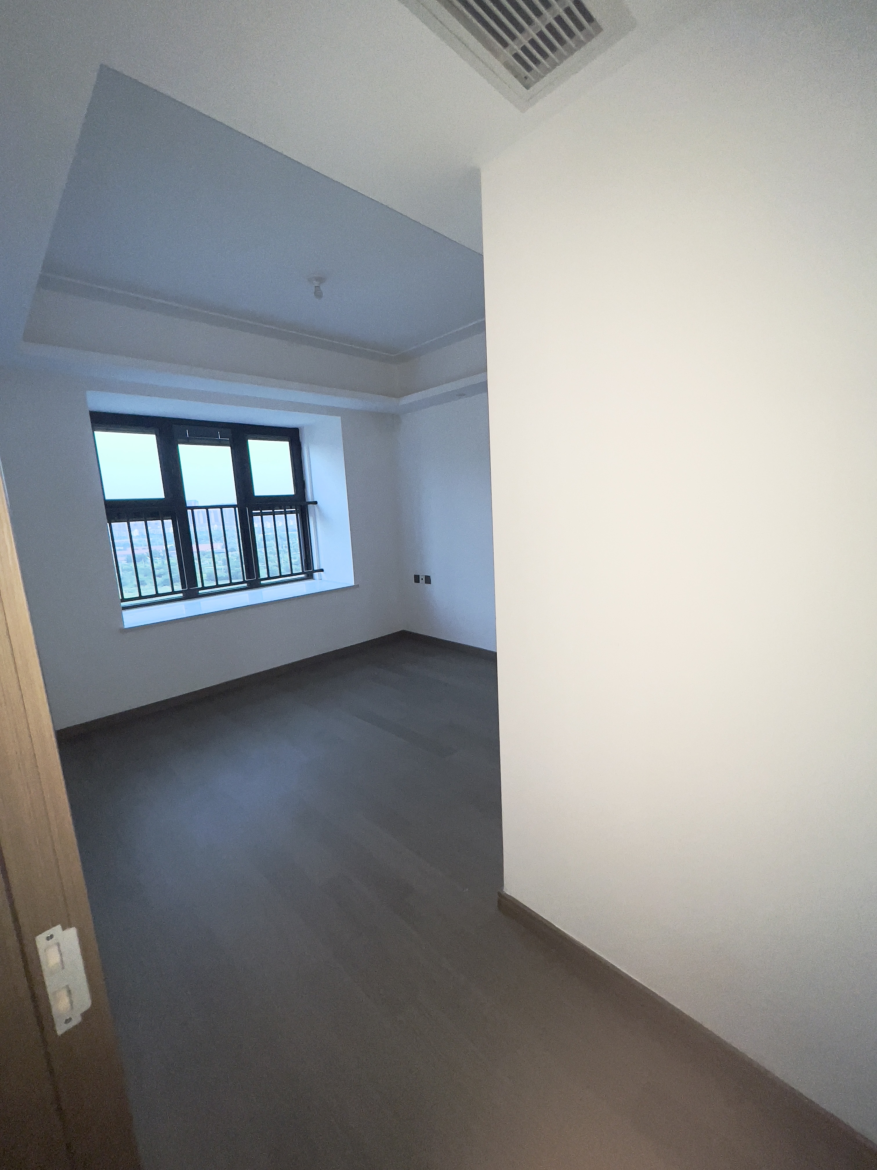 君兰天悦 3室2厅2卫 126m&sup2;