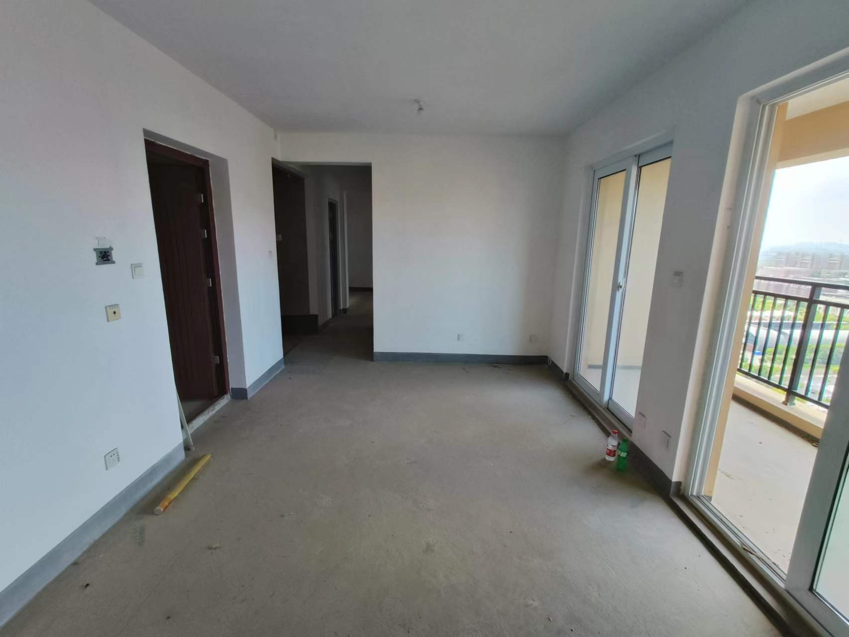 世茂九龙庭 2室1厅1卫 90m&sup2;