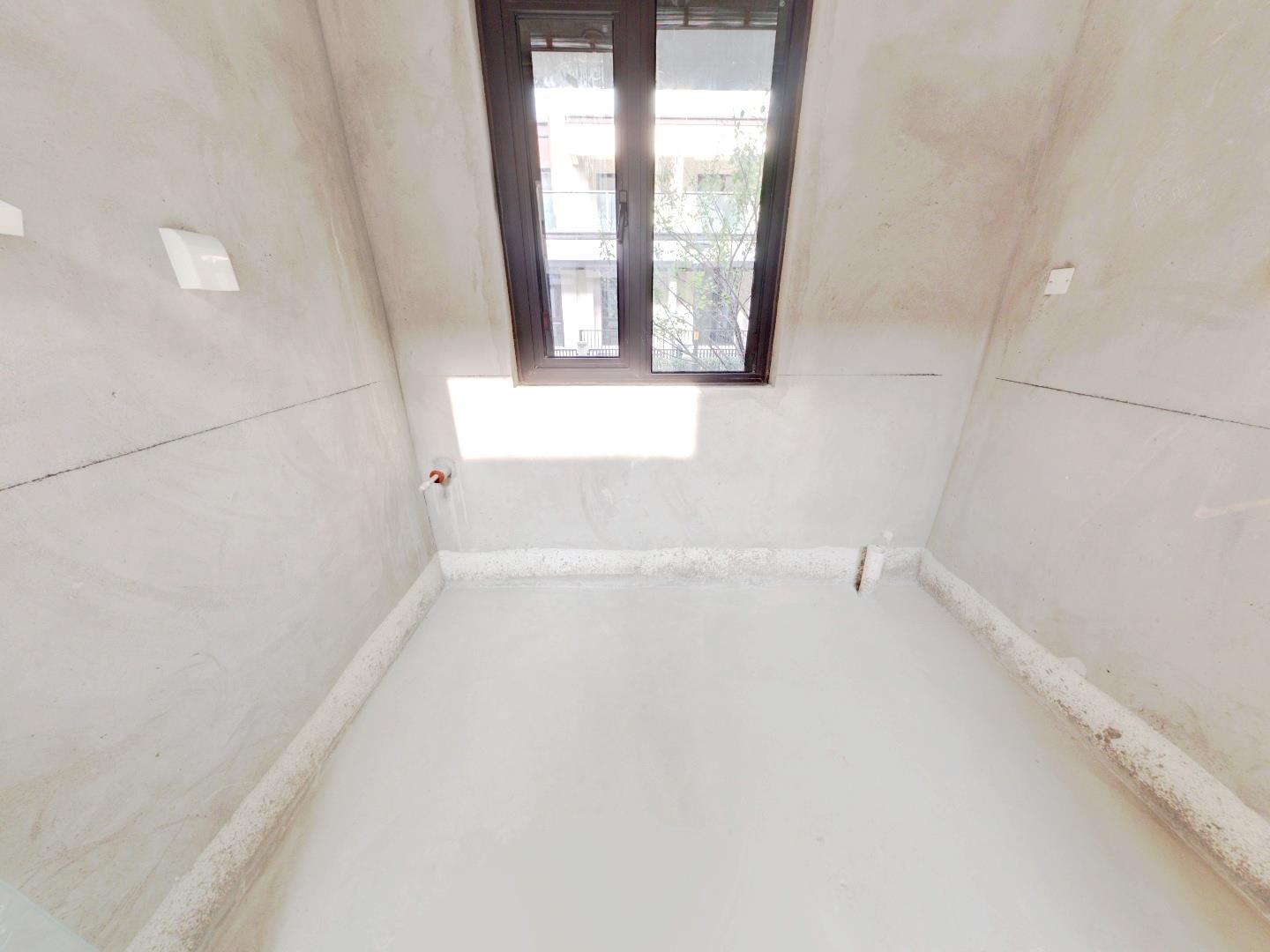 龙湖天宸源著 4室2厅4卫 265.00m&sup2;