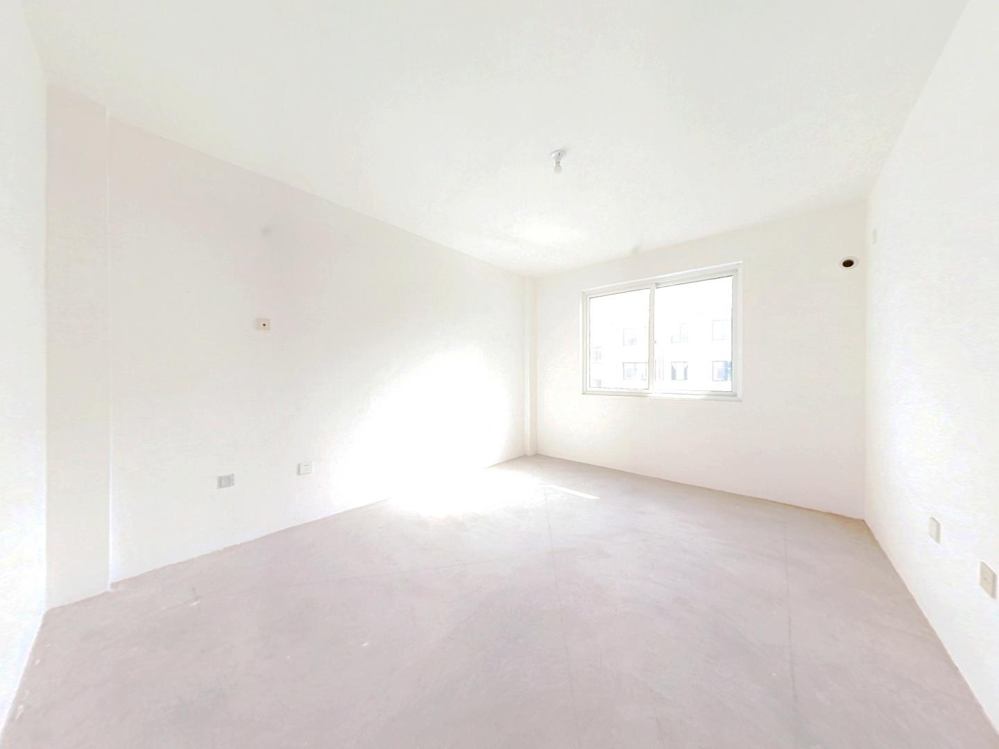 世家花园 3室2厅1卫 120.00m&sup2;