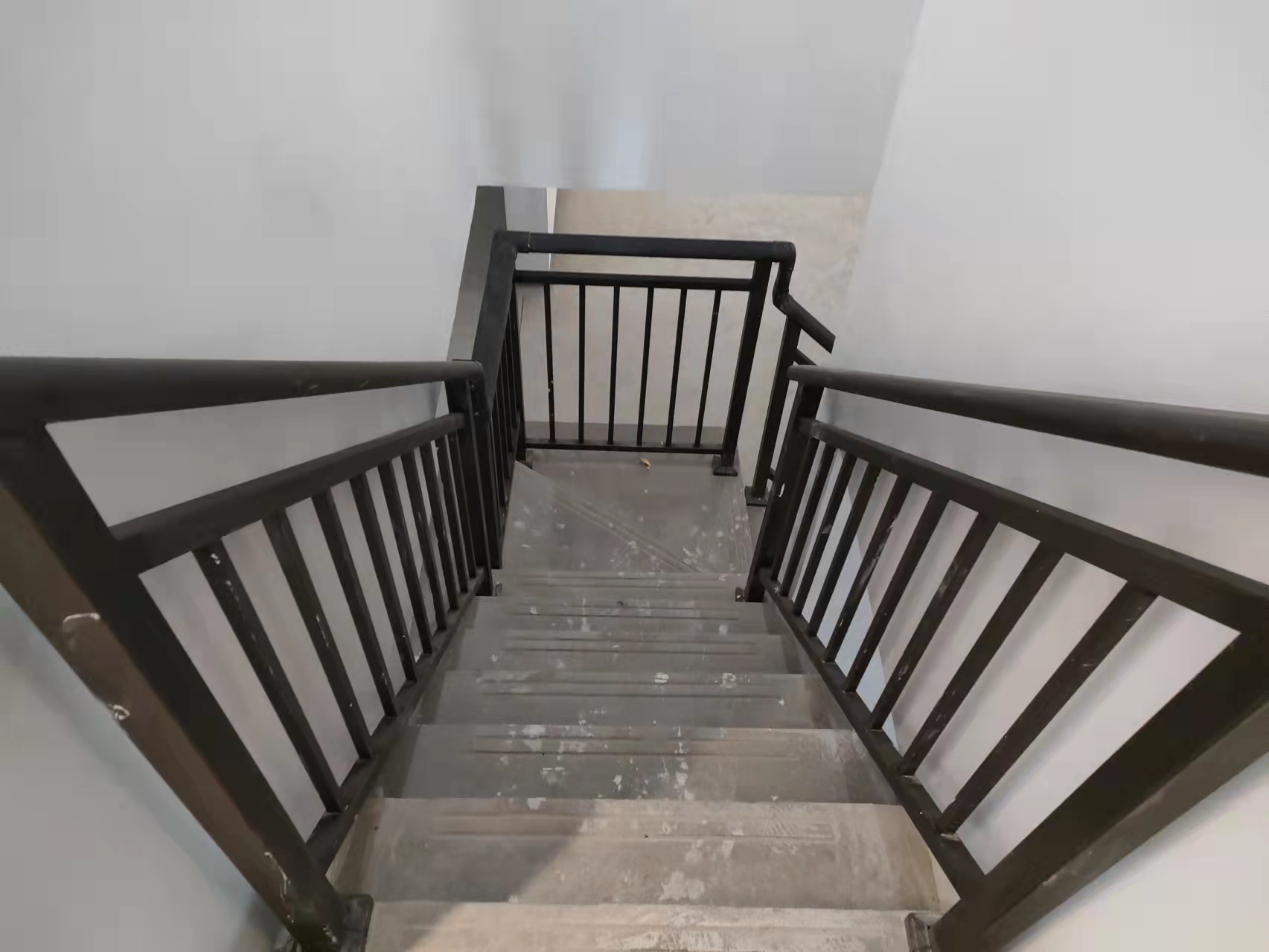 中海上东区 3室2厅2卫 121.93m&sup2;