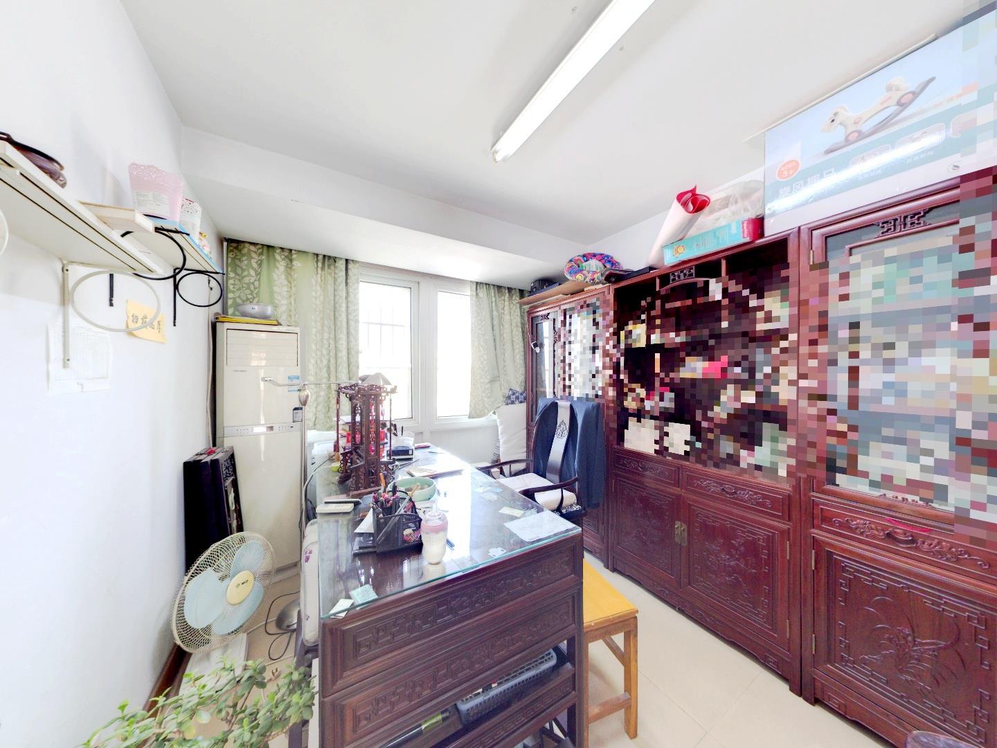 光明南村 3室1厅1卫 96m&sup2;
