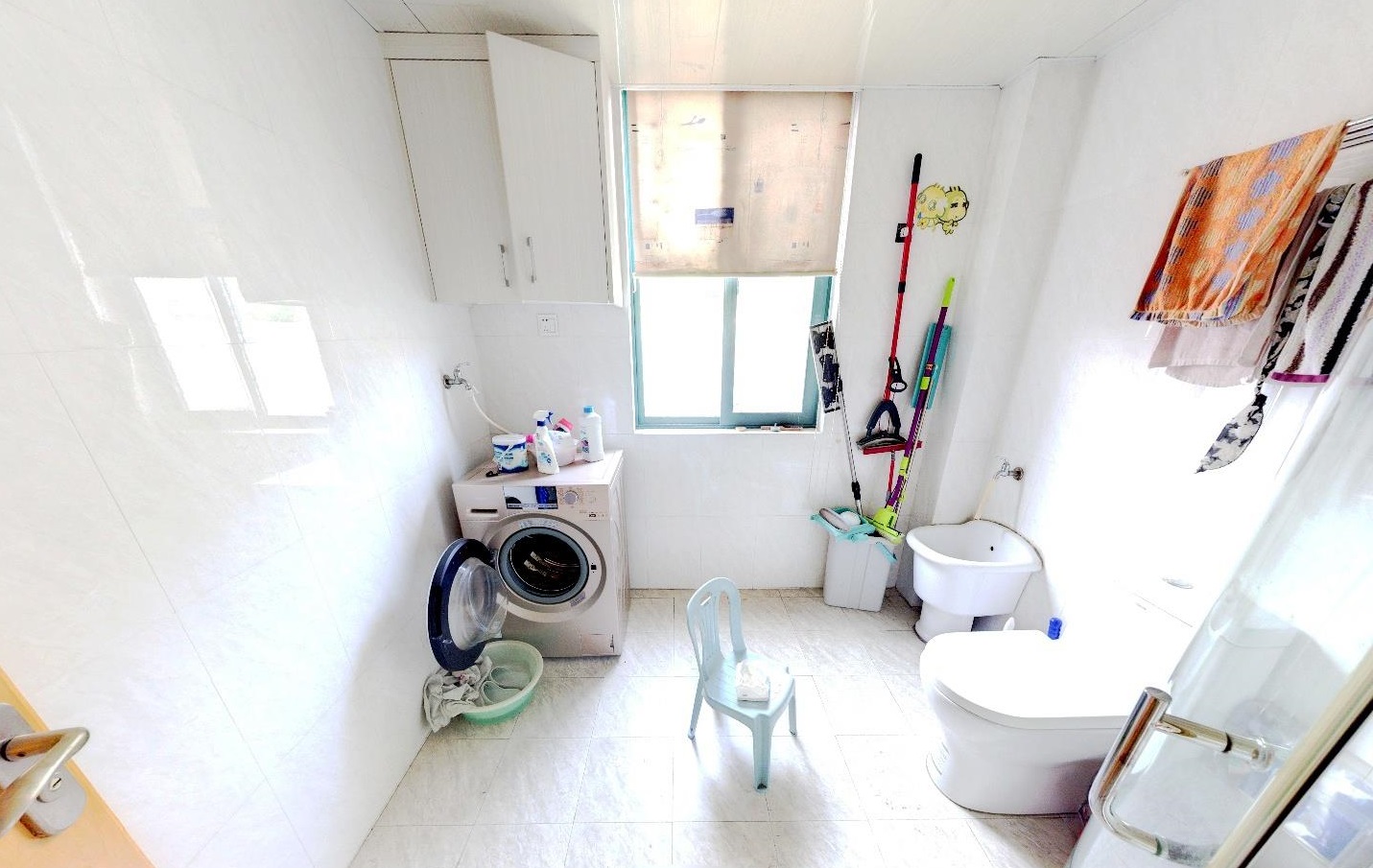 星湖花园 7室2厅3卫 187.2m&sup2;