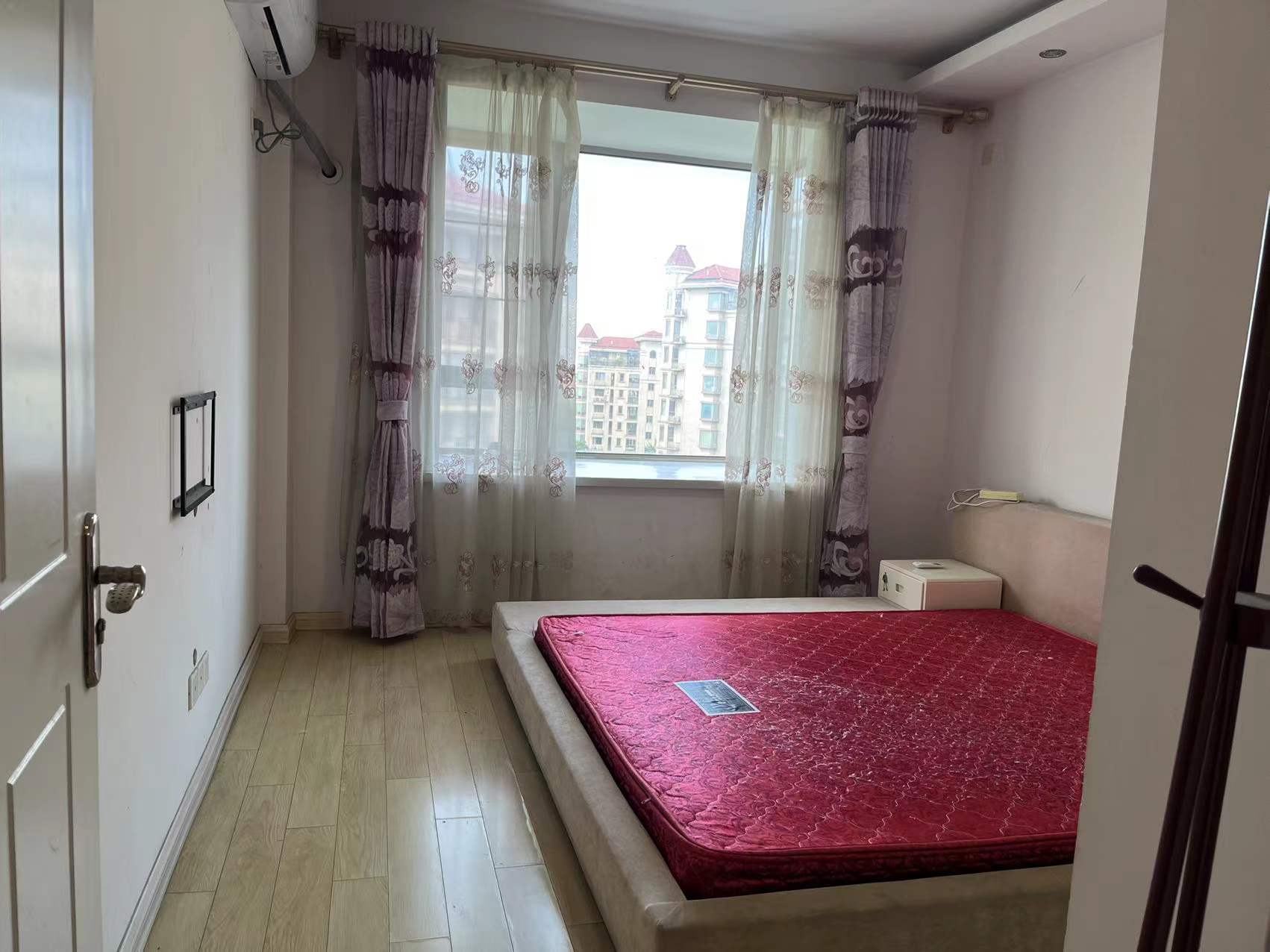 优山美地花园南区 2室1厅1卫 92m&sup2;