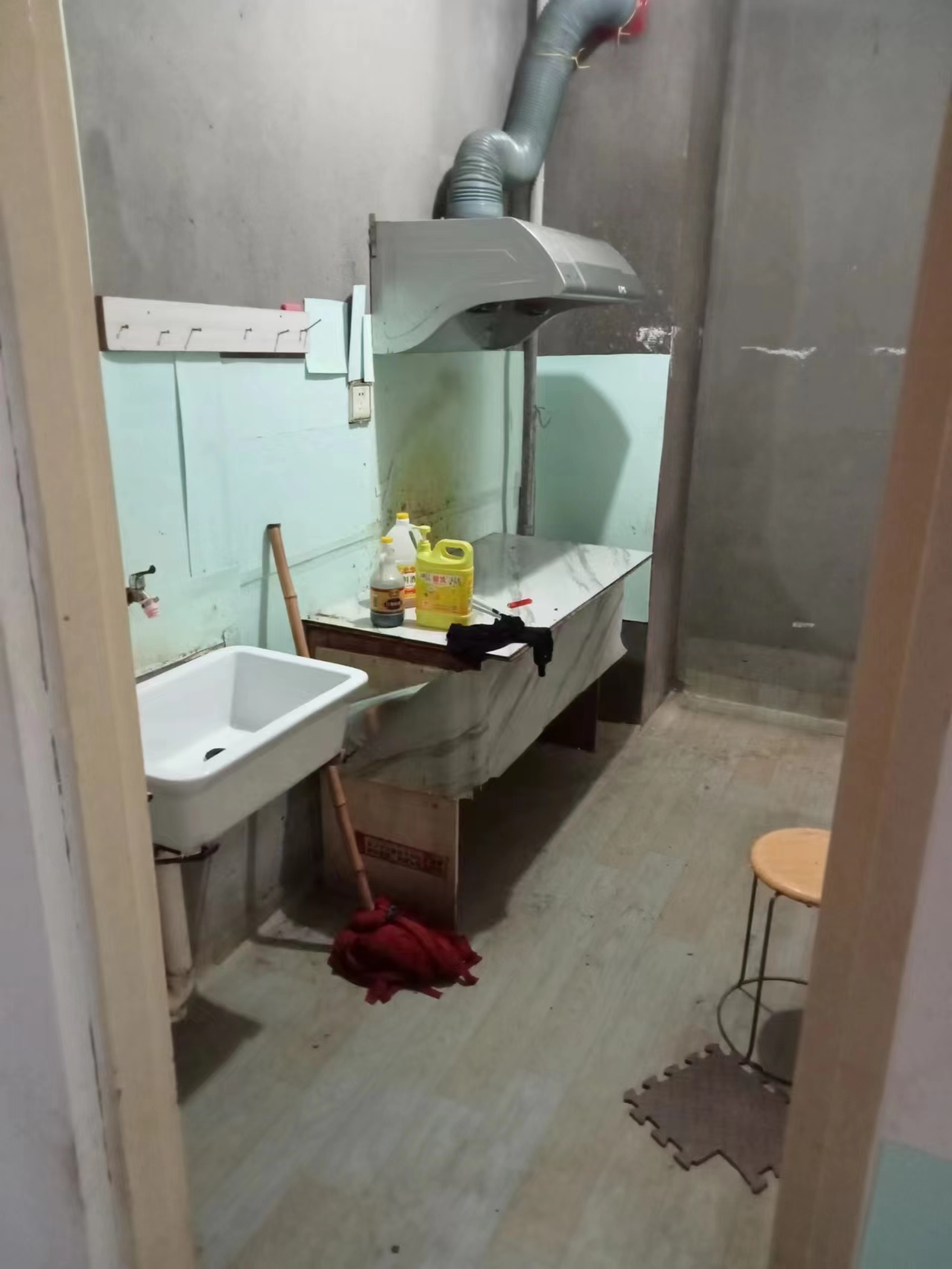 学士府 2室1厅1卫 80m&sup2;