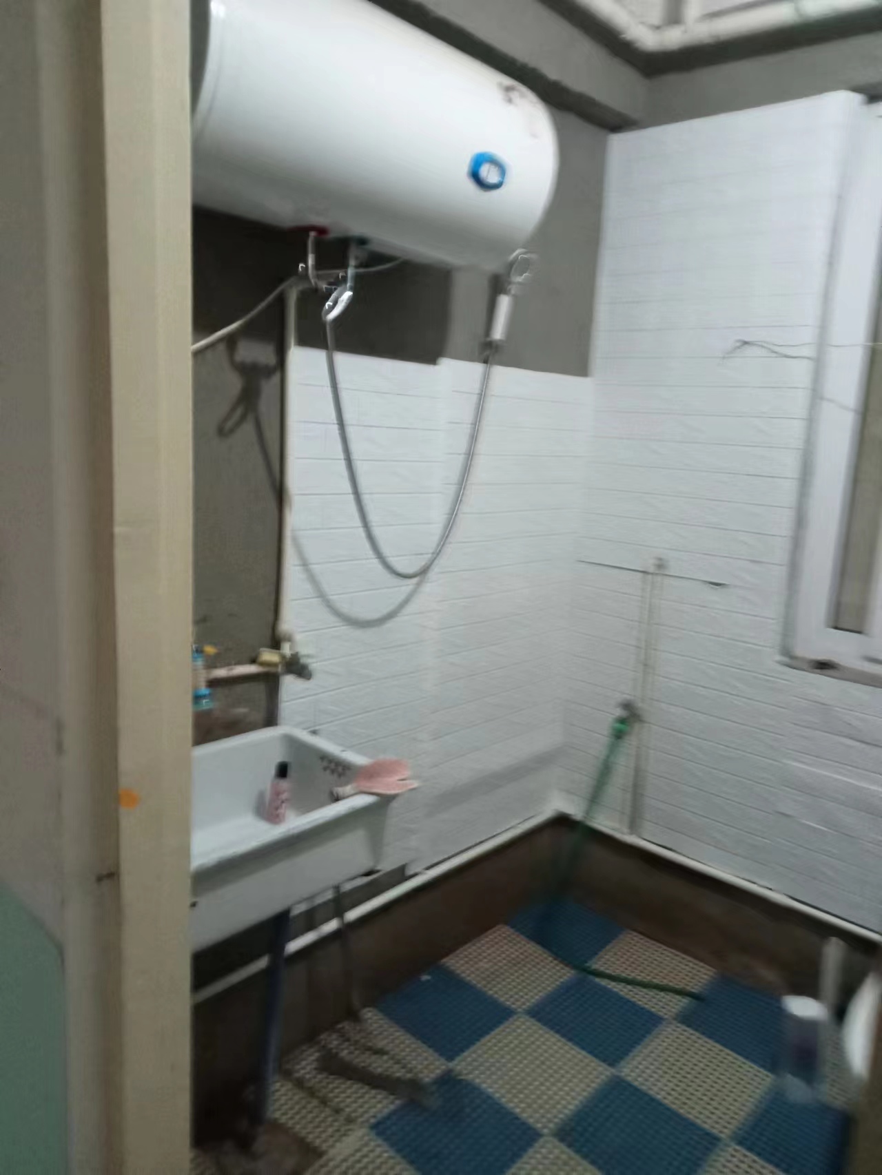 学士府 2室1厅1卫 80m&sup2;