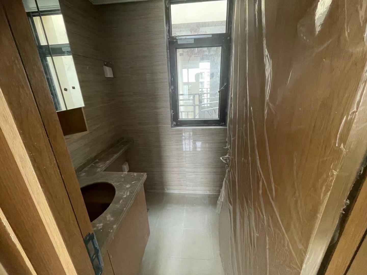 绿地新里城 3室1厅1卫 90m&sup2;