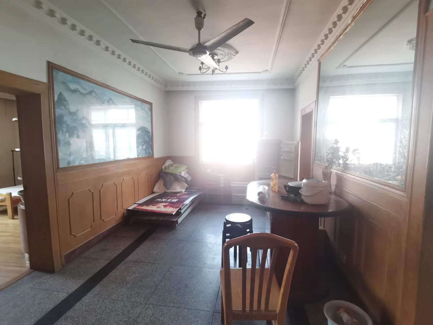 南川园新村 3室1厅1卫 90m&sup2;