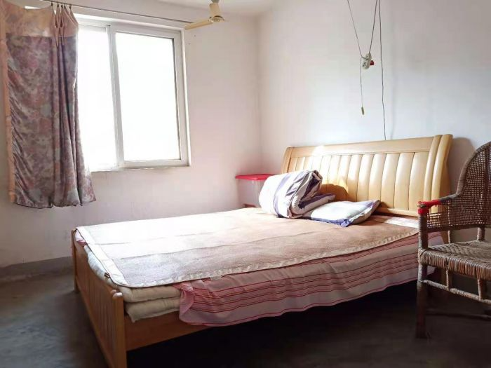 德民花苑东区 3室2厅1卫 104m&sup2;