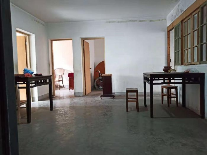 德民花苑东区 3室2厅1卫 104m²